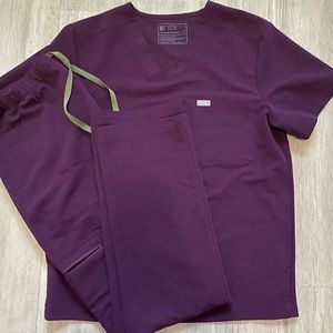 Mens Figs Scrubs Set
